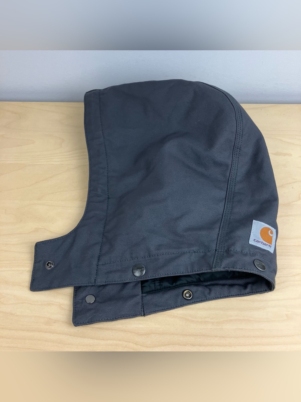 Carhartt Detachable Snap-On Hood Men's One Size Dark Gray W/ Patch Logo. In good
